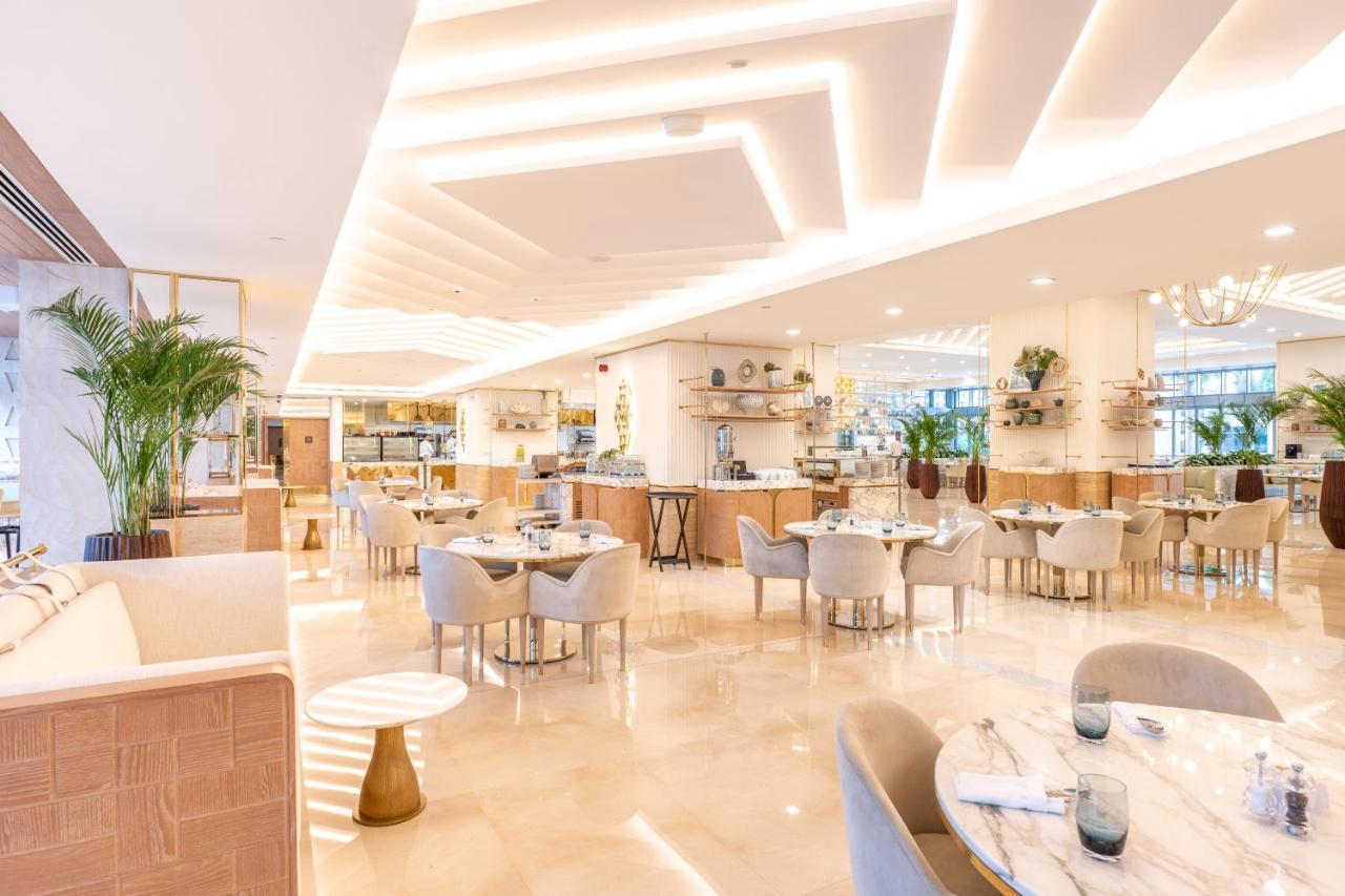 דובאי Ultra Luxury Palm Tower With Shared Hotel Facilities מראה חיצוני תמונה