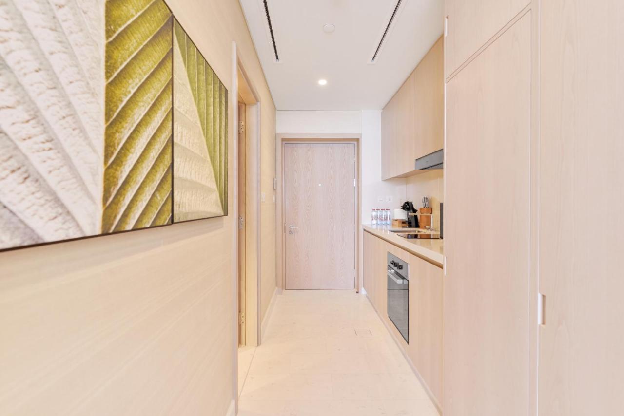 דובאי Ultra Luxury Palm Tower With Shared Hotel Facilities מראה חיצוני תמונה