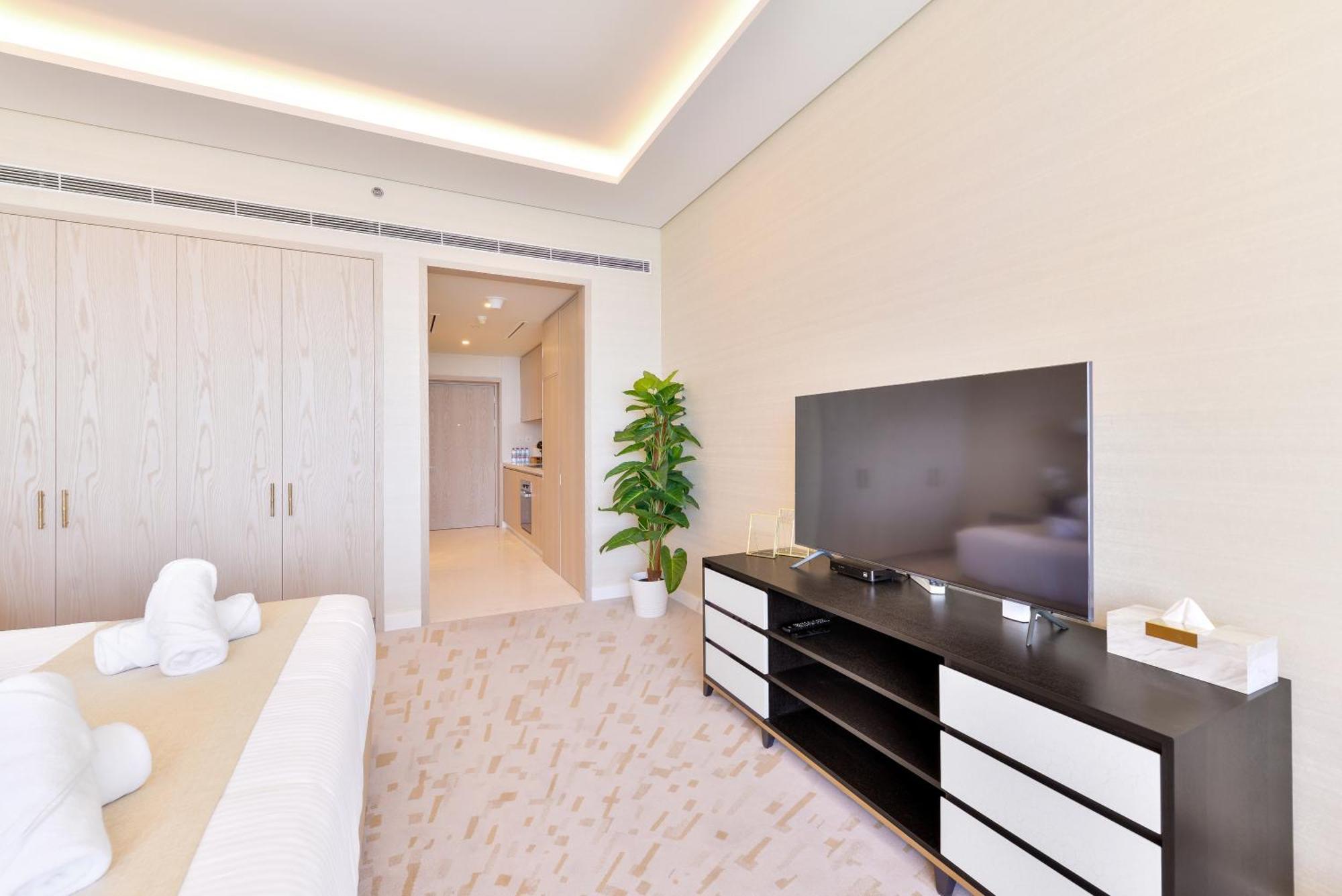 דובאי Ultra Luxury Palm Tower With Shared Hotel Facilities מראה חיצוני תמונה