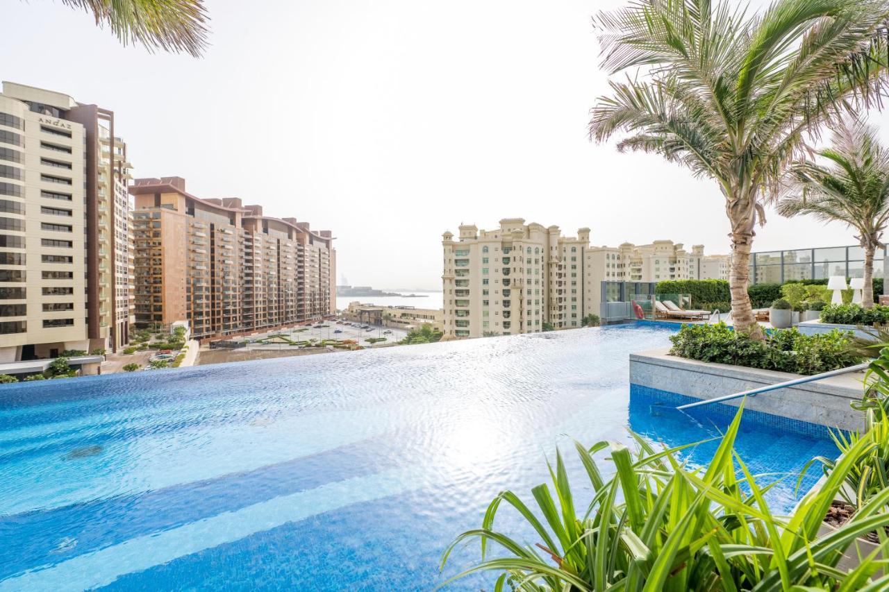 דובאי Ultra Luxury Palm Tower With Shared Hotel Facilities מראה חיצוני תמונה