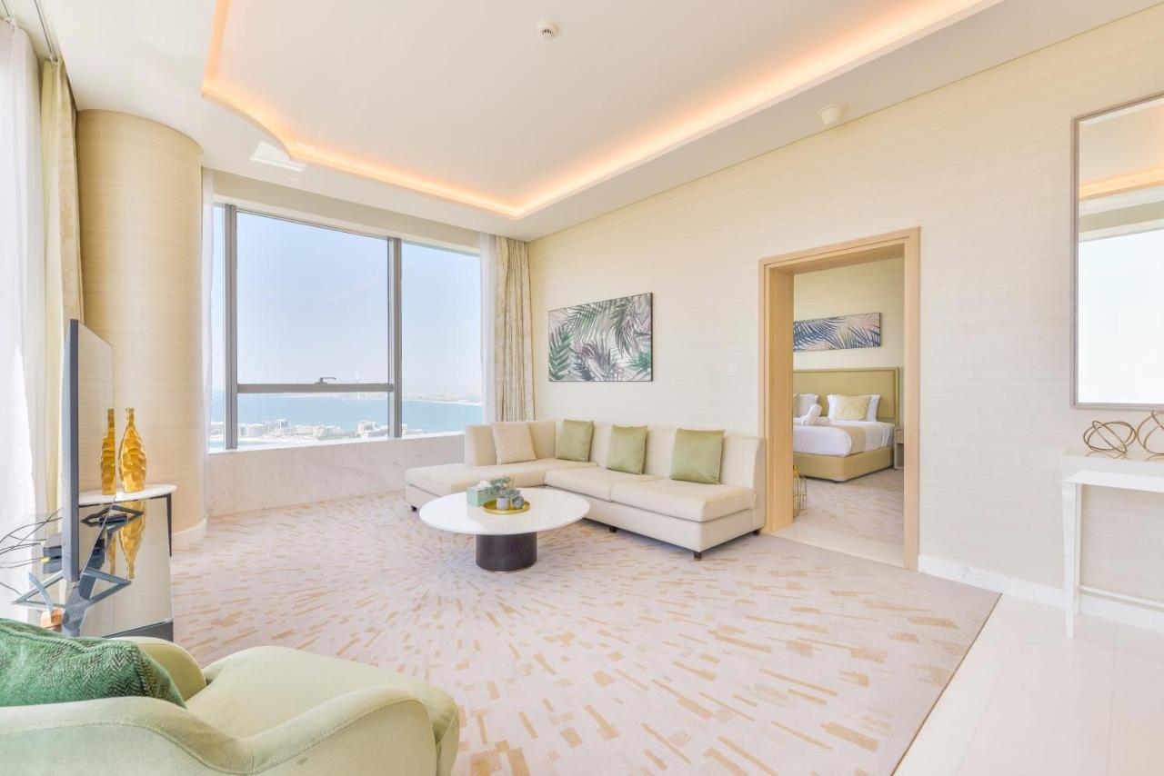 דובאי Ultra Luxury Palm Tower With Shared Hotel Facilities מראה חיצוני תמונה